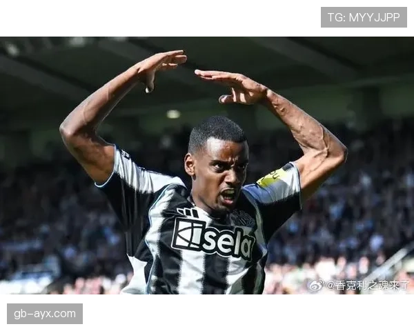 伊萨克纽卡惊艳表现引爆球迷热议，状态回暖点燃赛季新期待