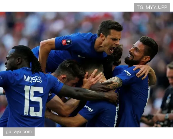 切尔西中场越堆越乱,表面人多实则功能重叠拖垮全队节奏 切尔西中场越堆越乱,表面人多实则功能重叠拖垮全队节奏